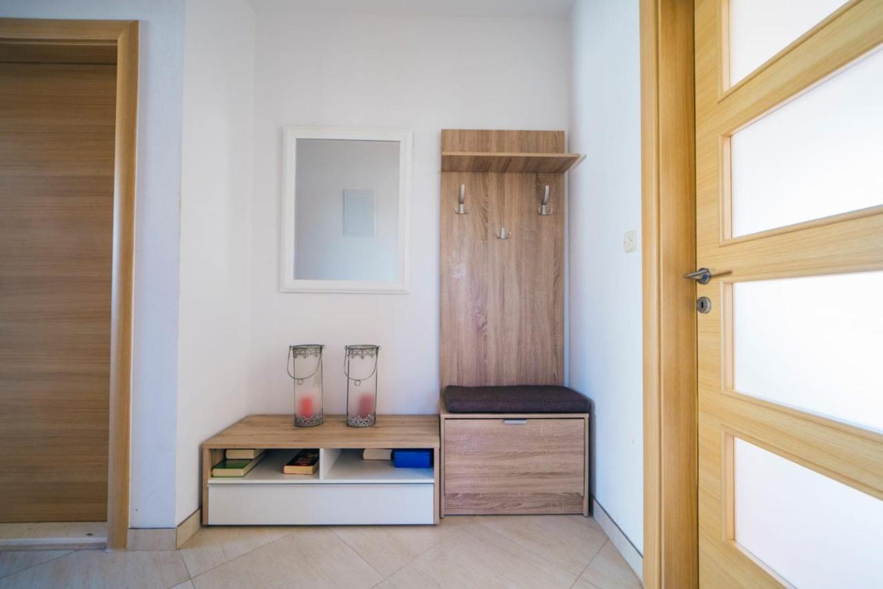 Apartmani Lucante Сплит Екстериор снимка